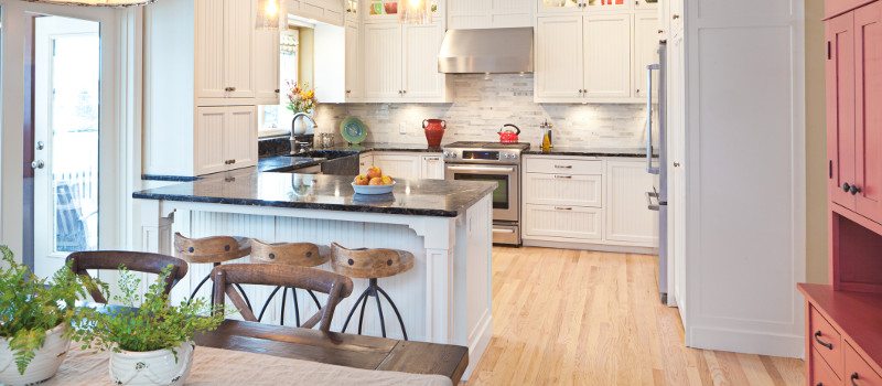Cabinet Paint: Is it a Good Idea to Paint Your Cabinets?
