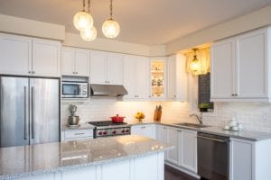 4 Things to Consider When Choosing a Cabinet Paint Color