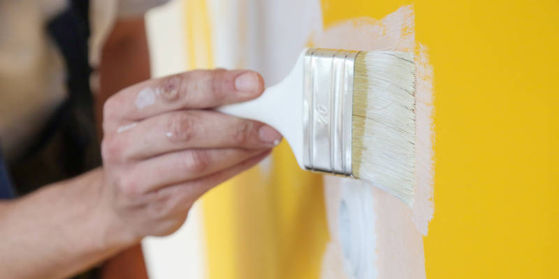 Reasons to Hire Interior House Painters