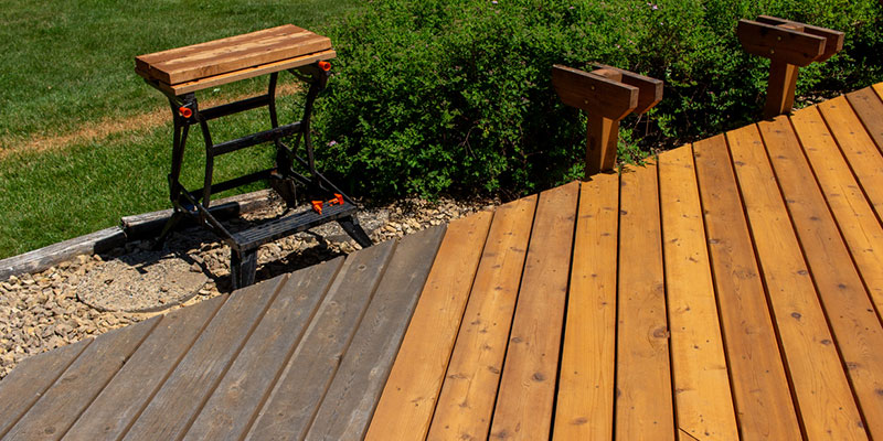 Maintain the Decking at Your Home with Deck Staining